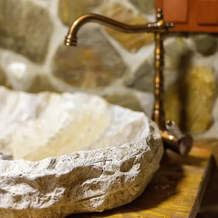 Agach Aparts-savran فيلة Milas