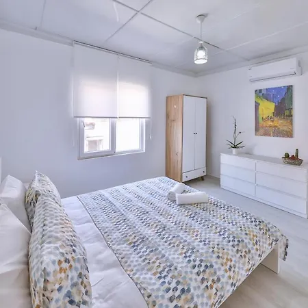 Agach Aparts-savran וילה *