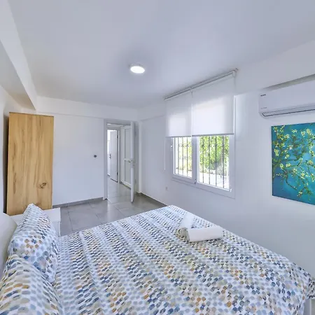 Agach Aparts-savran Villa