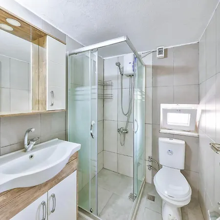 Agach Aparts-savran וילה *